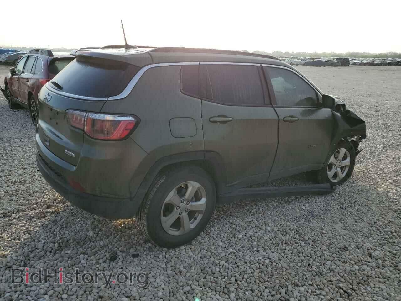 2018 JEEP COMPASS - VIN: 3C4NJDBB7JT111951 - Фото 3
