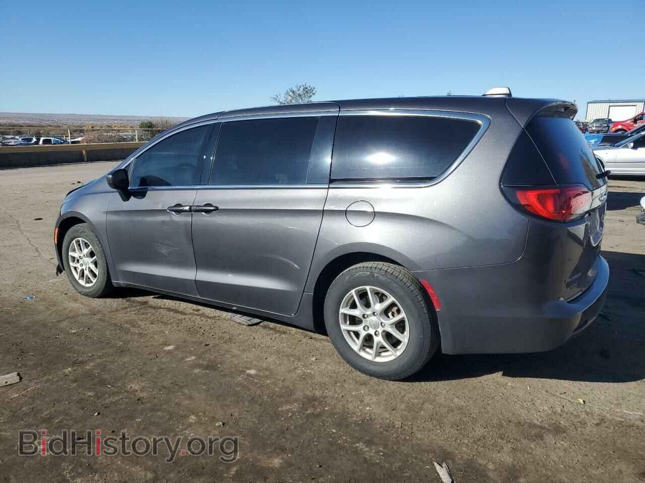2017 CHRYSLER PACIFICA - VIN: 2C4RC1DG8HR502106 - Photo 2