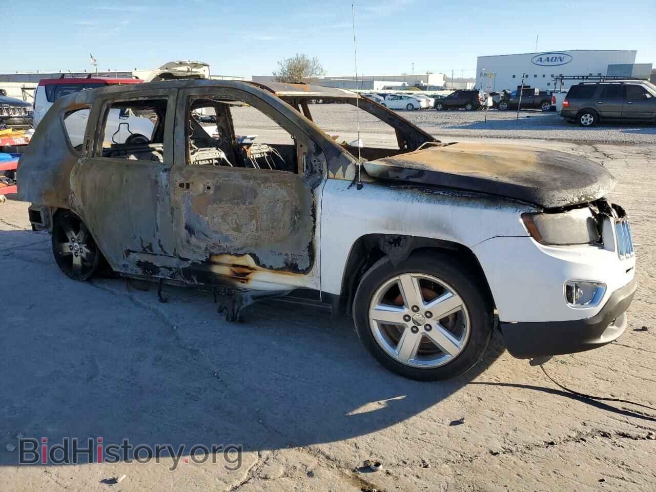 2014 JEEP COMPASS - VIN: 1C4NJCEA3ED757660 - Фото 4
