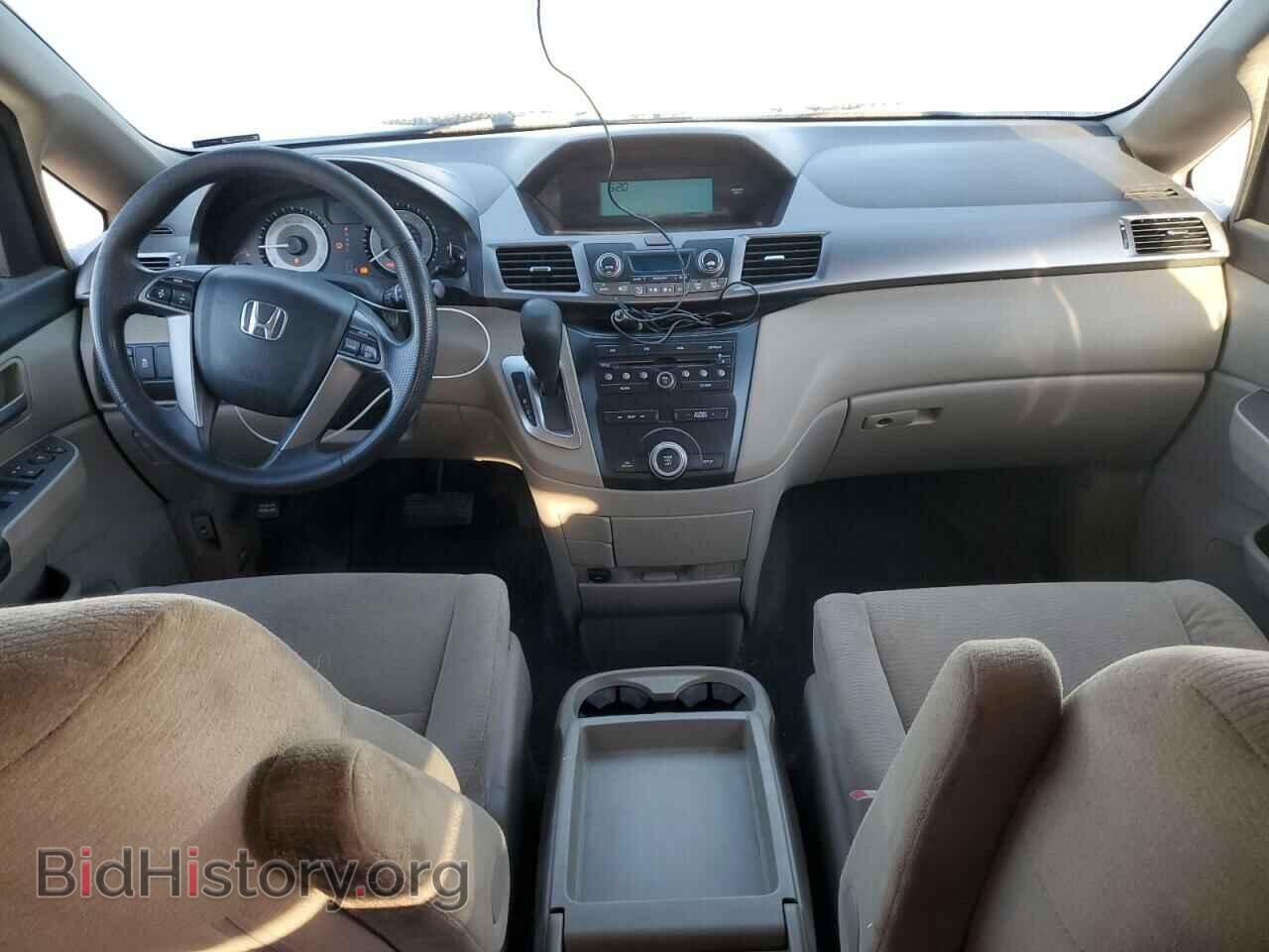 2011 HONDA All Models - VIN: 5FNRL5H41BB023648 - Фото 8