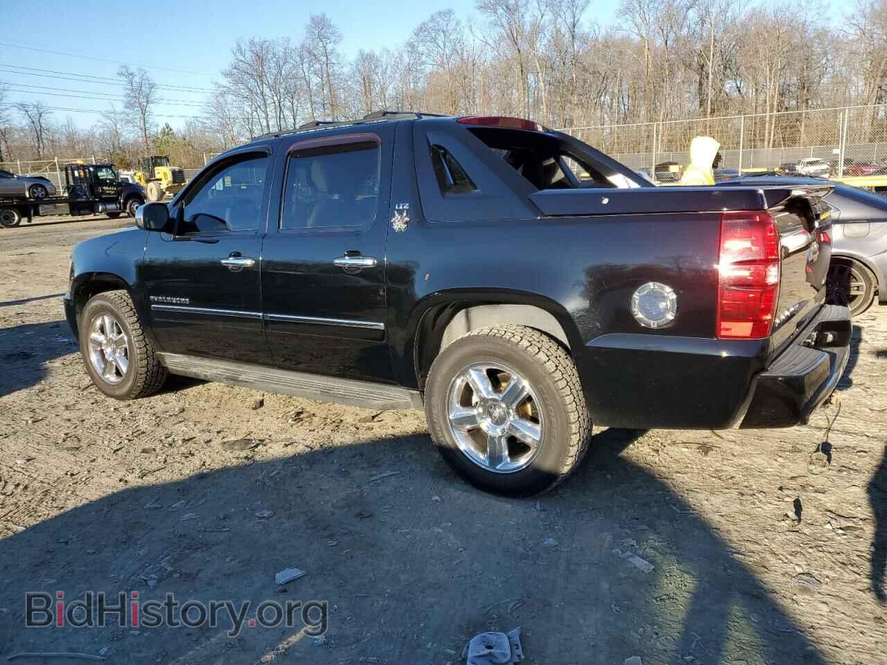 2012 CHEVROLET AVALANCHE - VIN: 3GNTKGE77CG152743 - Фото 2