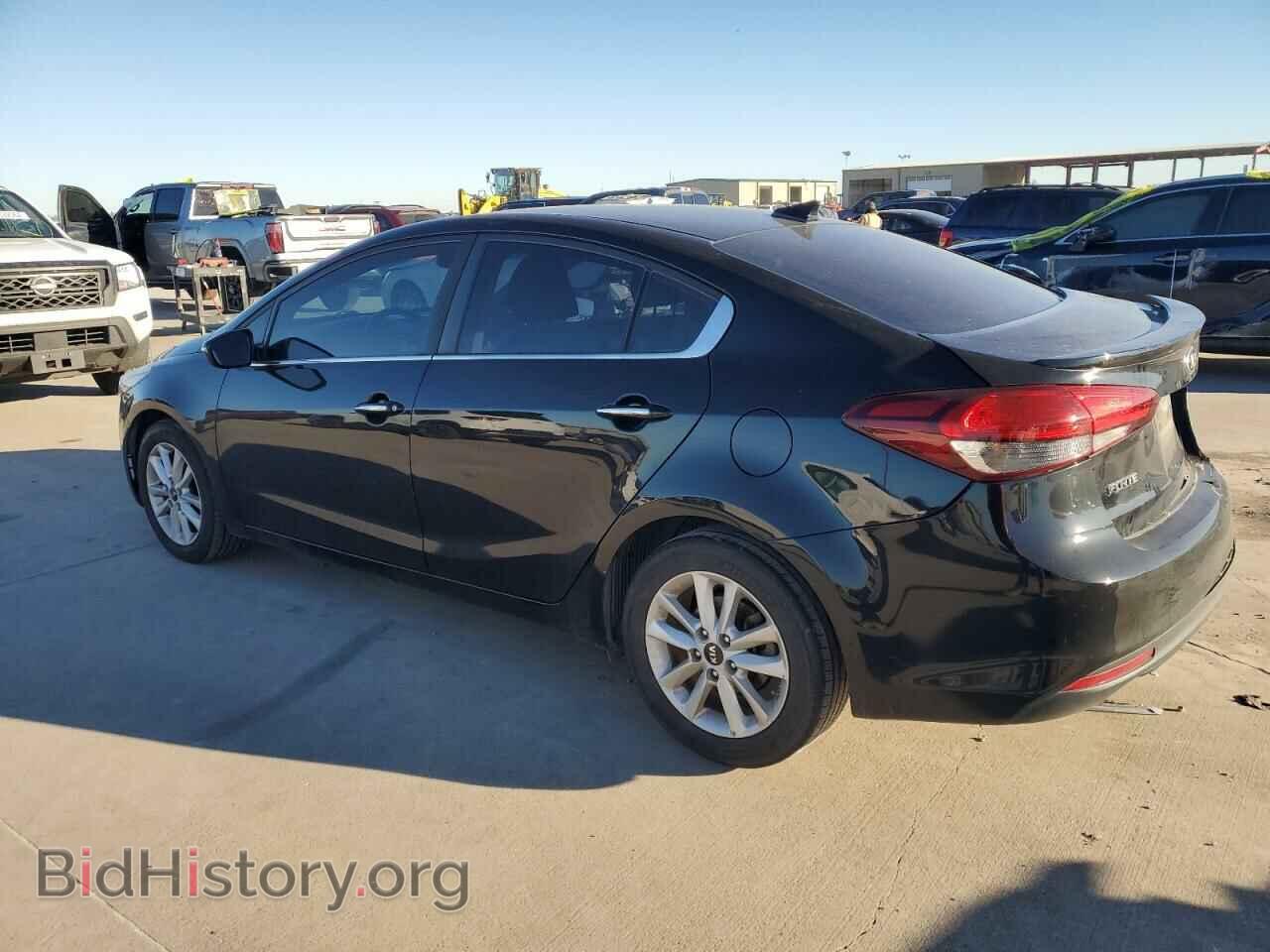 2017 KIA FORTE - VIN: 3KPFL4A75HE045281 - Фото 2