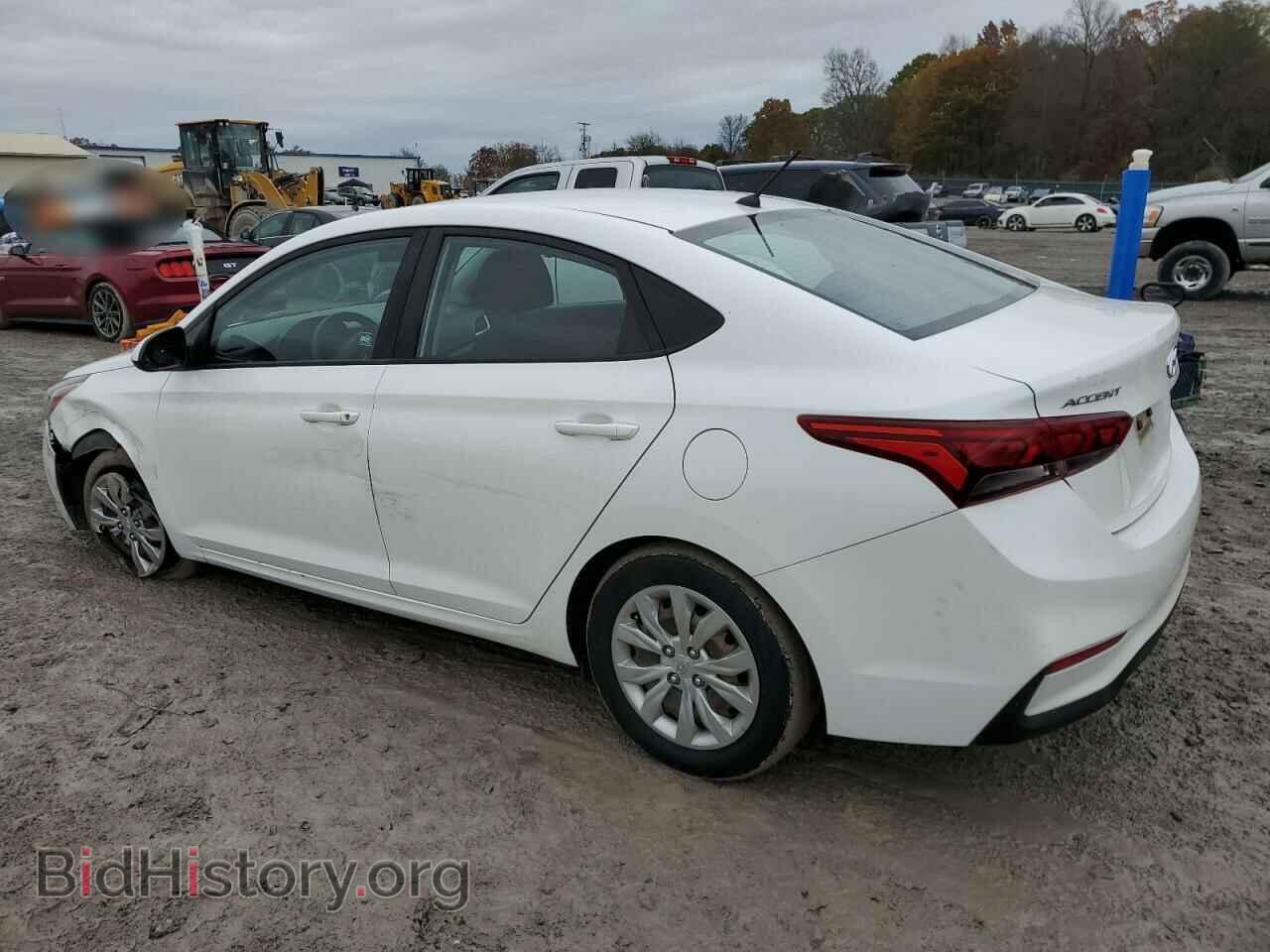 2018 HYUNDAI ACCENT - VIN: 3KPC24A32JE010092 - Фото 2