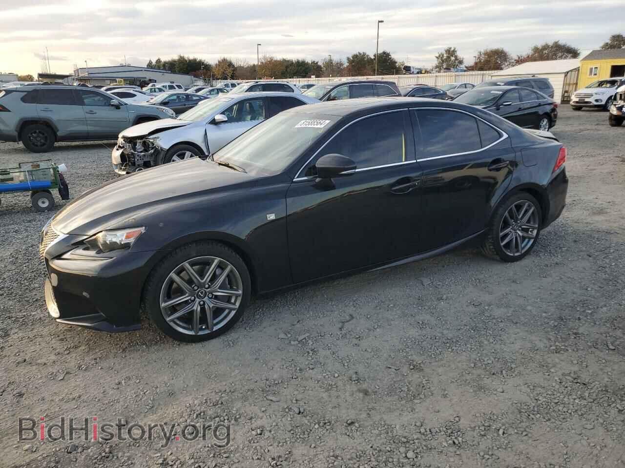 Photo JTHBE1D24E5012401 - LEXUS IS 2014
