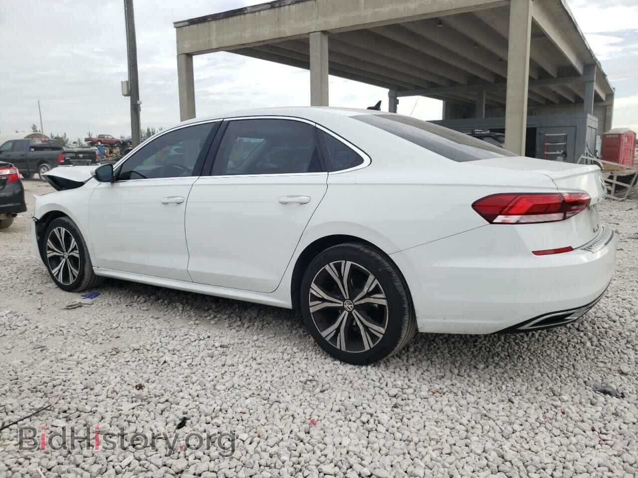 2021 VOLKSWAGEN PASSAT - VIN: 1VWSA7A31MC015454 - Фото 2