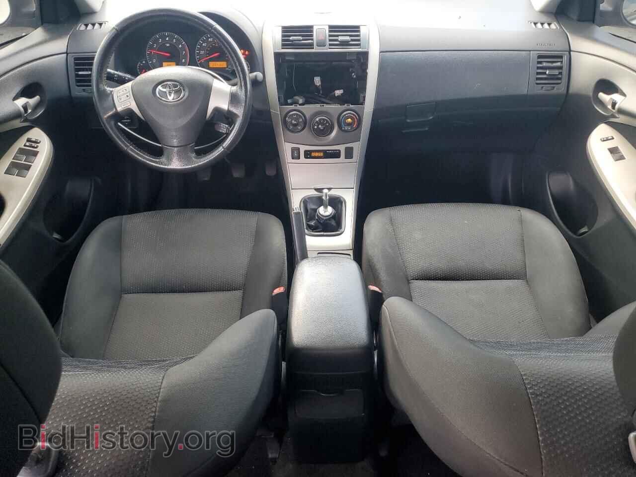 2010 TOYOTA COROLLA - VIN: 2T1BU4EE8AC289810 - Фото 8
