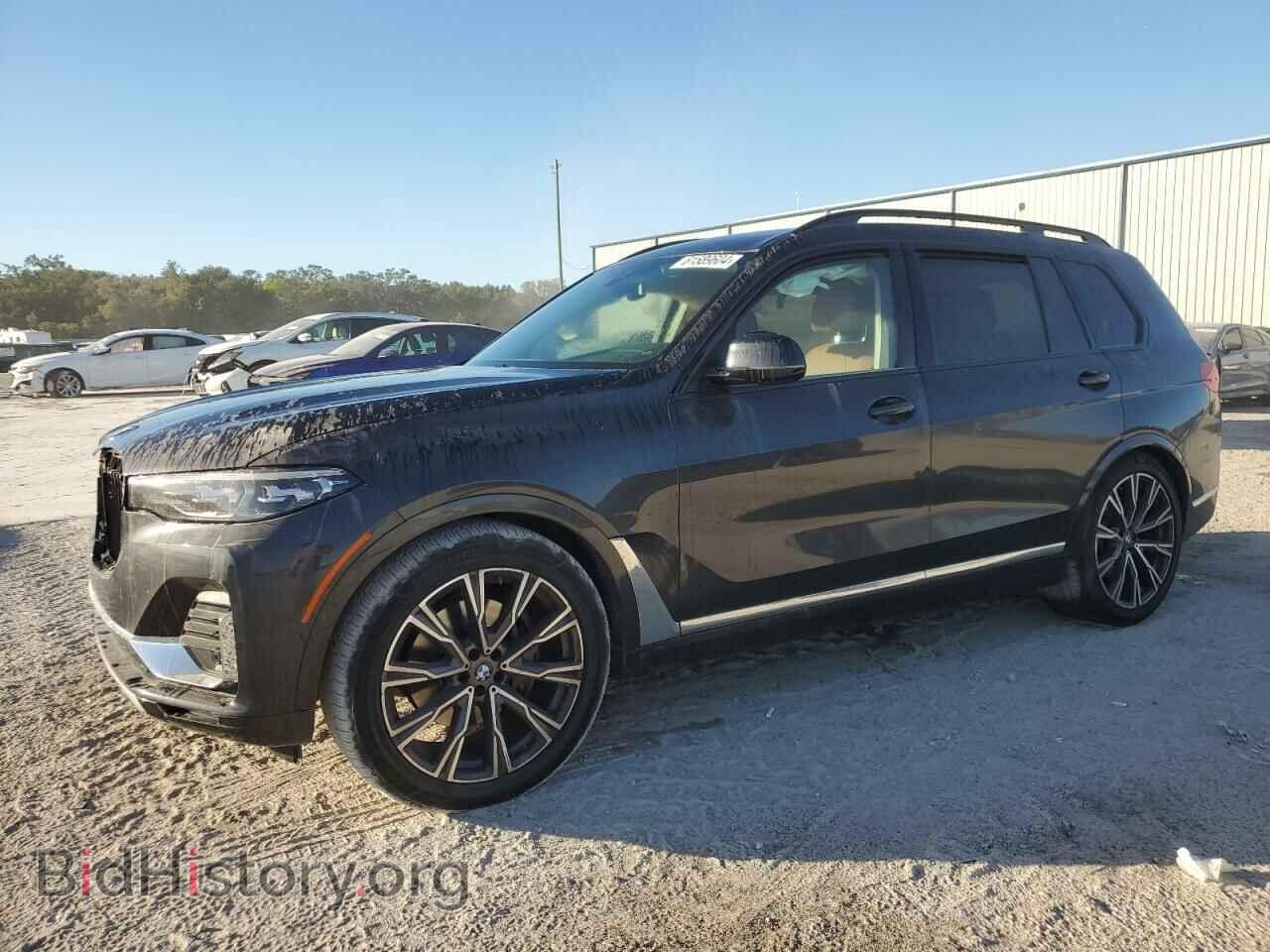 Фотография 5UXCW2C06M9H26497 - BMW X7 2021