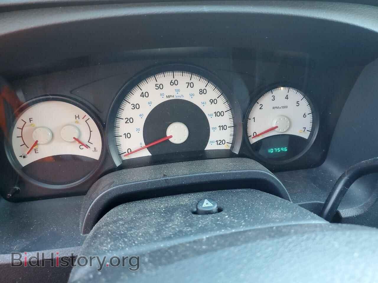 2011 DODGE All Models - VIN: 1D7RW3GP8BS572084 - Фото 9