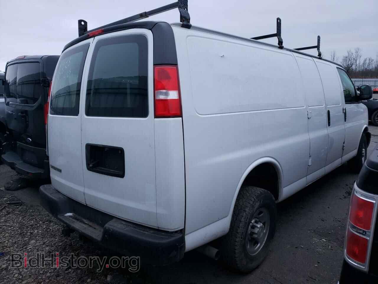 2019 CHEVROLET EXPRESS - VIN: 1GCWGBFP6K1227745 - Фото 3