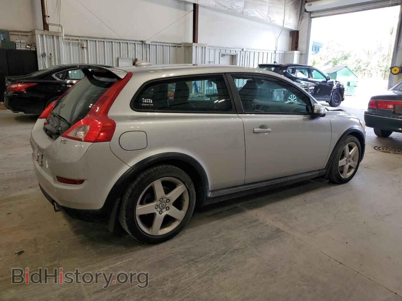 2011 VOLVO C30 - VIN: YV1672MK0B2223668 - Фото 3
