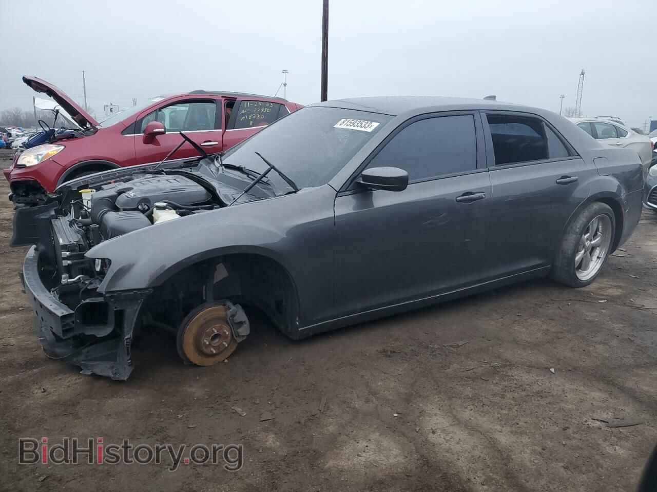 Фотография 2C3CCABG7KH618133 - CHRYSLER 300 2019
