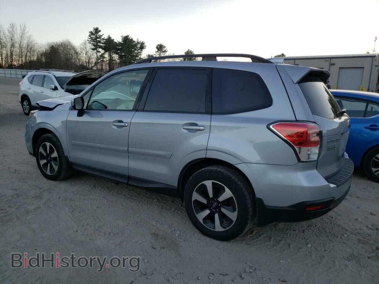 2017 SUBARU FORESTER - VIN: JF2SJAEC0HH515397 - Фото 2