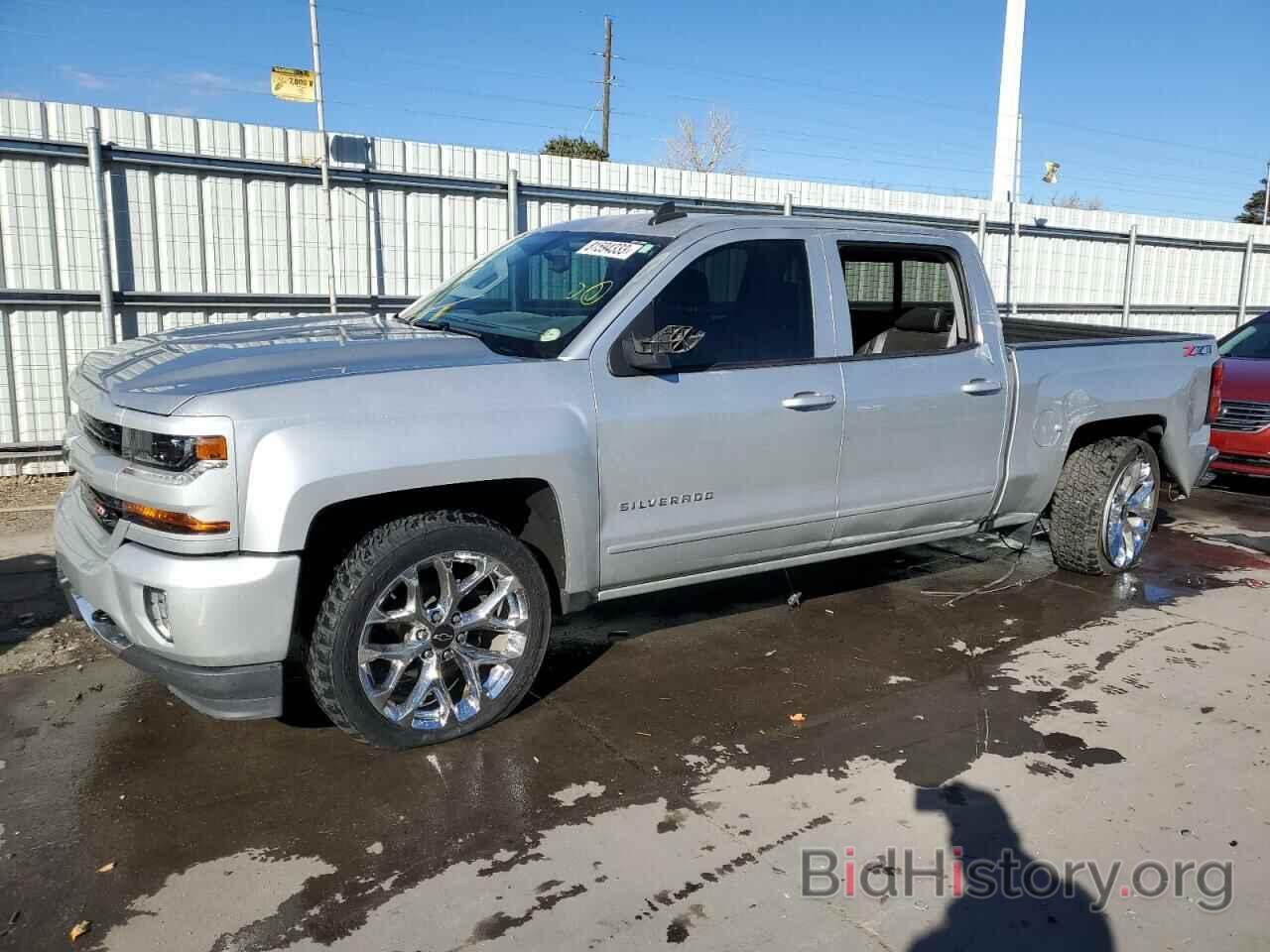Photo 3GCUKREC3JG415880 - CHEVROLET ALL Models 2018