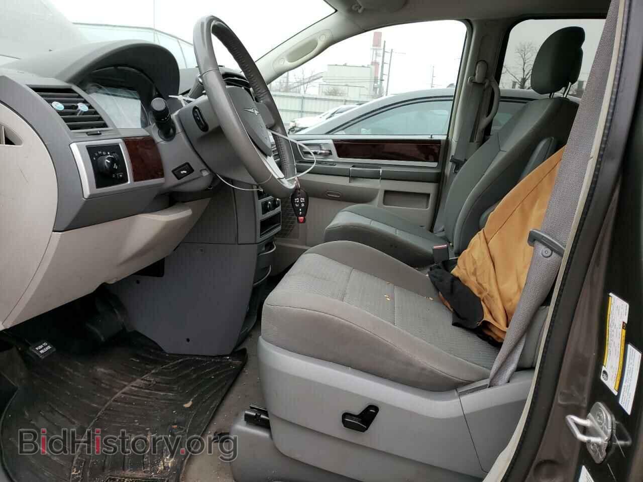 2010 CHRYSLER MINIVAN - VIN: 2A4RR5DX7AR375385 - Фото 7