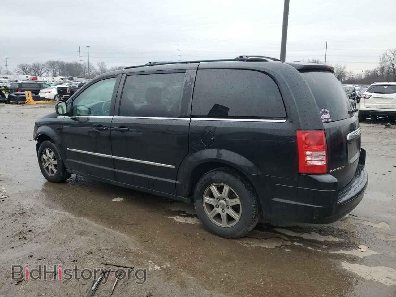 2010 CHRYSLER MINIVAN - VIN: 2A4RR5D16AR300916 - Photo 2