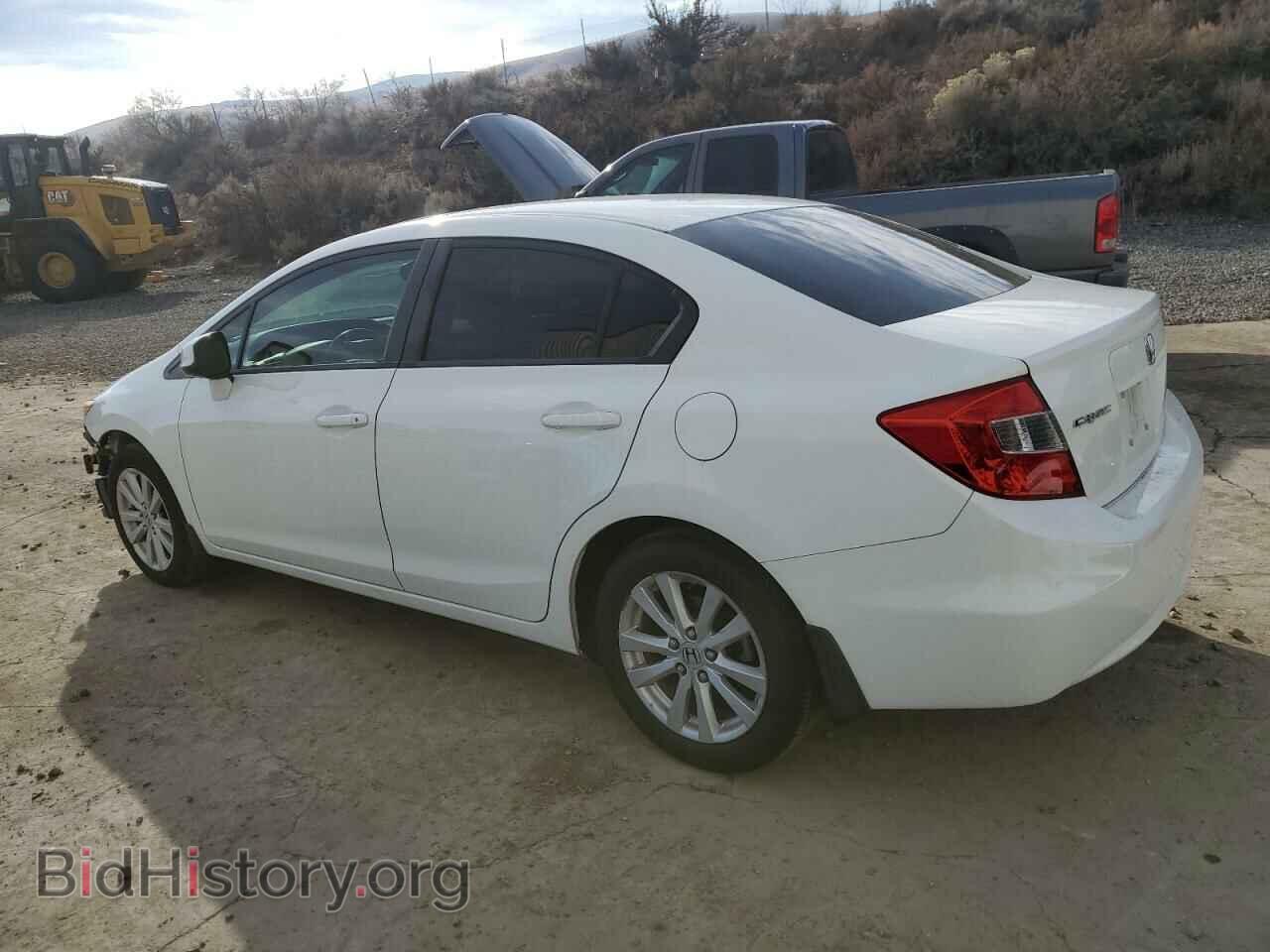 2012 HONDA CIVIC - VIN: 2HGFB2F8XCH525453 - Фото 2