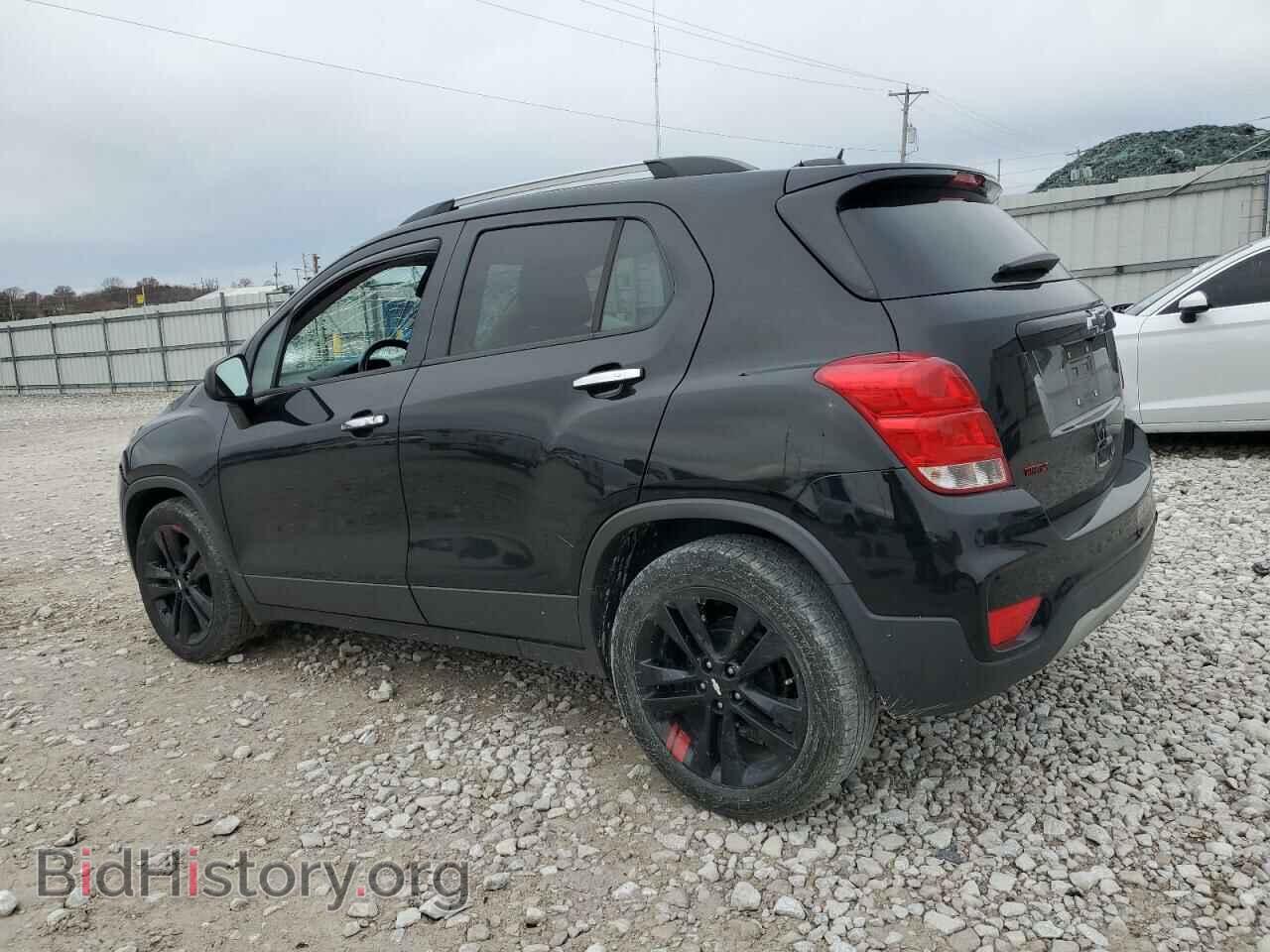 2018 CHEVROLET TRAX - VIN: 3GNCJLSB9JL278093 - Фото 2