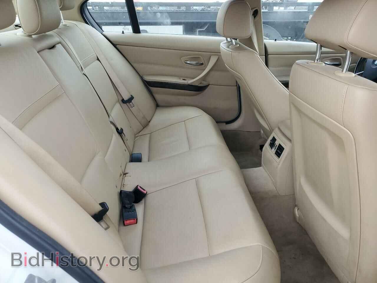 2011 BMW 3 SERIES - VIN: WBAPH7C57BE677749 - Фото 10