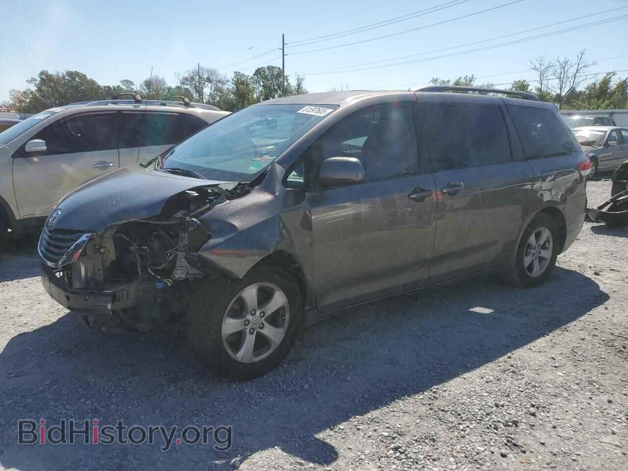 Photo 5TDKK3DC5BS044777 - TOYOTA All Models 2011
