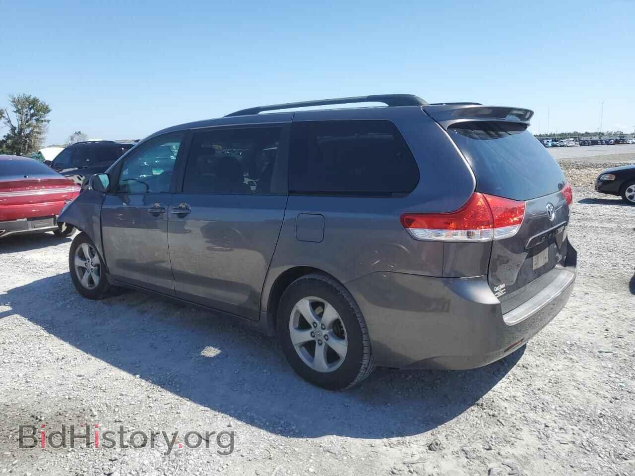 2011 TOYOTA All Models - VIN: 5TDKK3DC5BS044777 - Фото 2