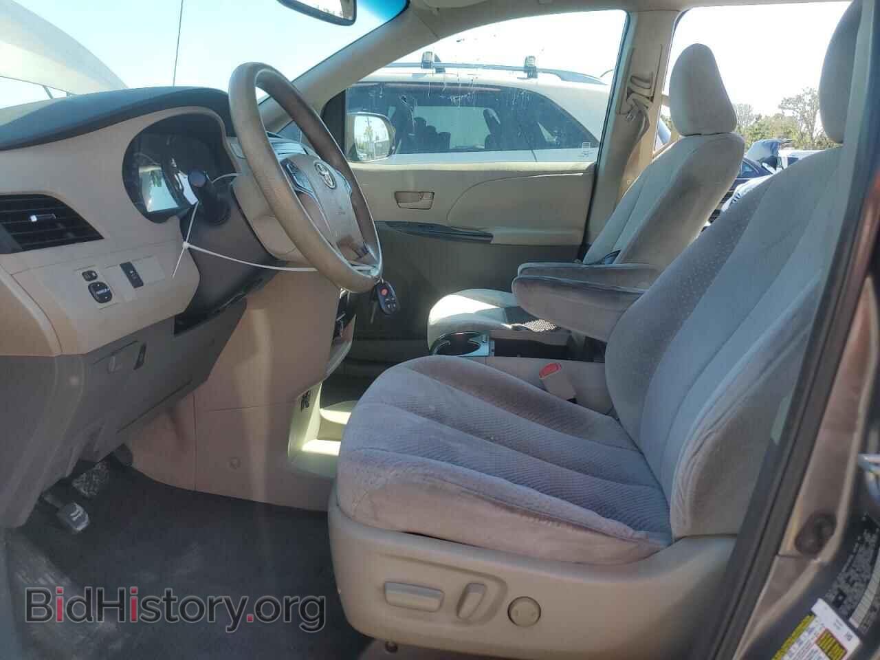 2011 TOYOTA All Models - VIN: 5TDKK3DC5BS044777 - Фото 7