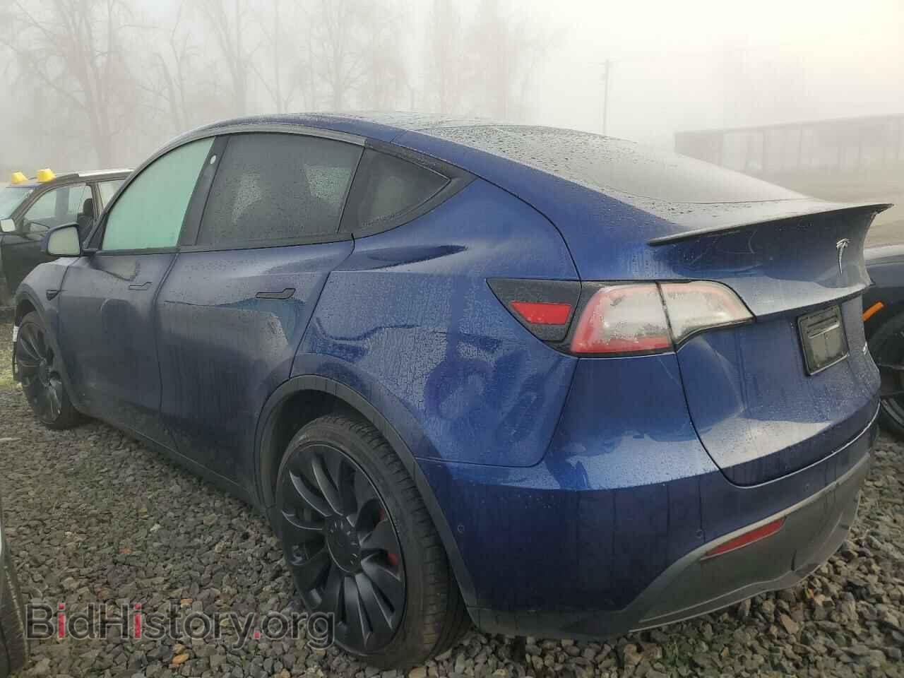 2022 TESLA MODEL Y - VIN: 7SAYGDEF2NF400074 - Фото 2