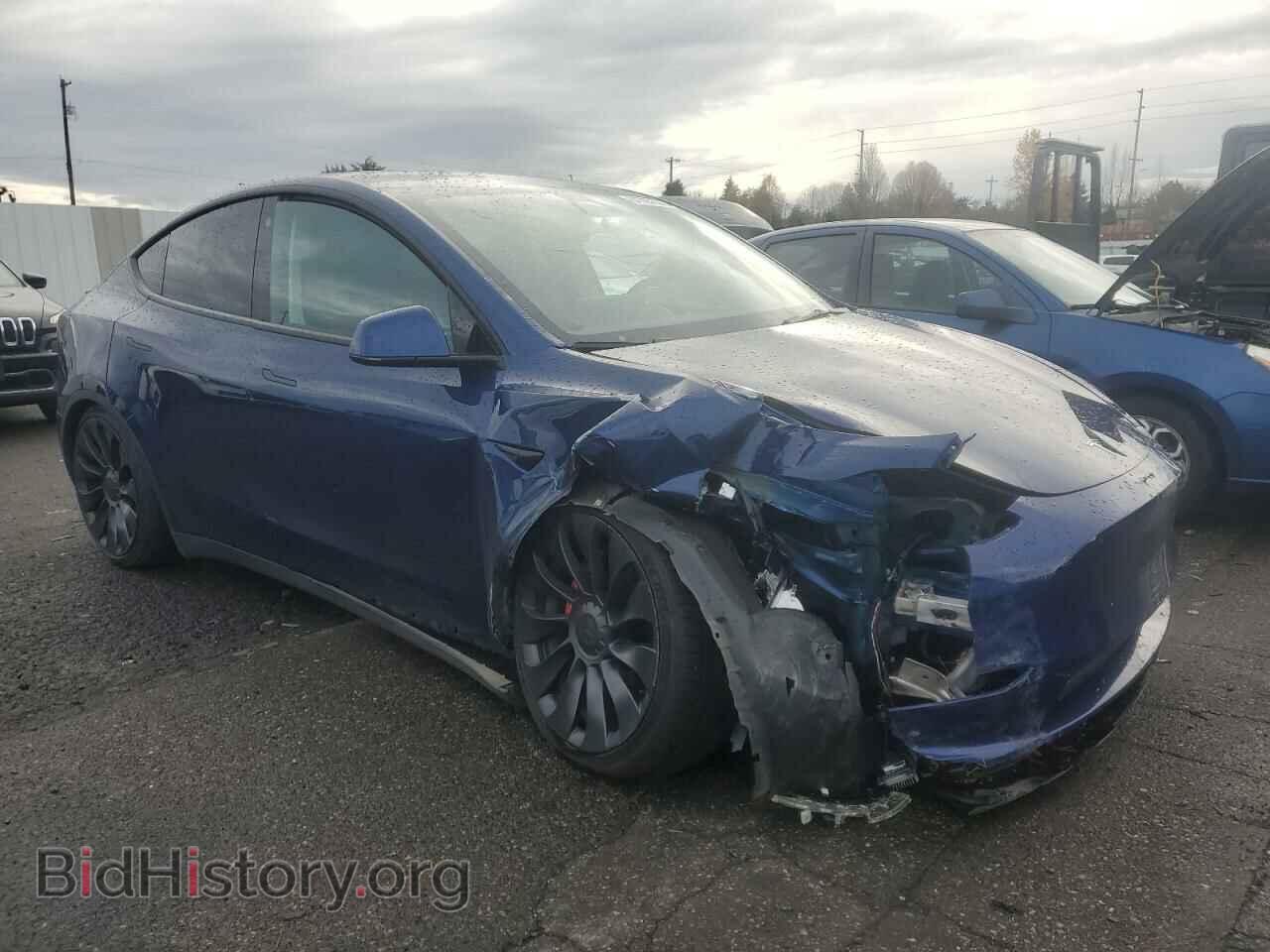 2022 TESLA MODEL Y - VIN: 7SAYGDEF2NF400074 - Фото 4