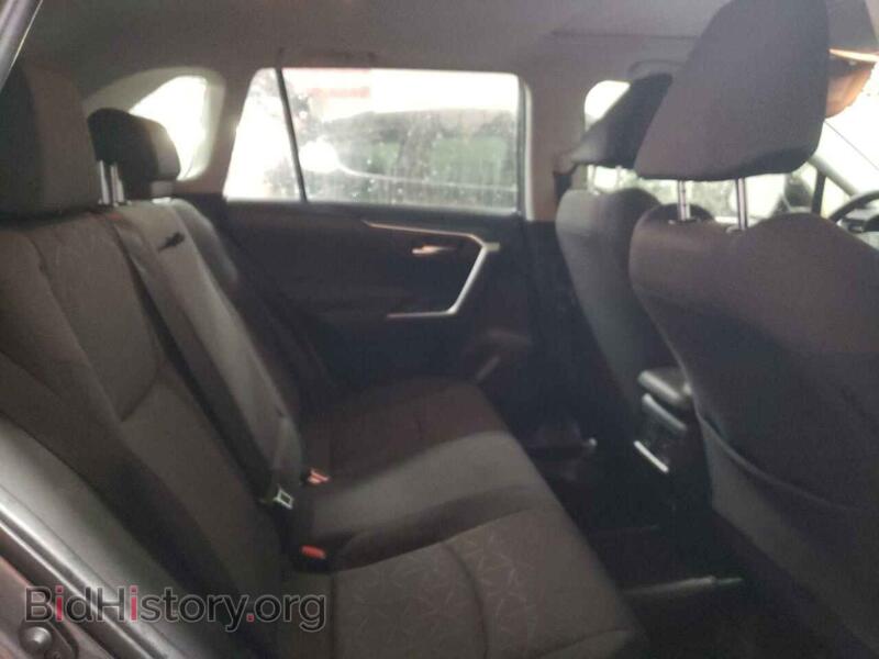 2019 Toyota RAV4 (VIN JTMP1RFV7KD502986) — photo 10 of 12
