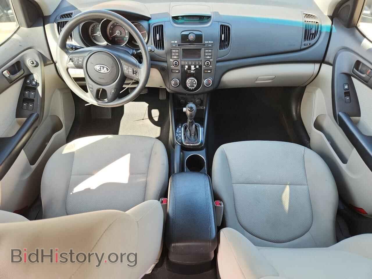 2011 KIA FORTE - VIN: KNAFU4A29B5452280 - Фото 8