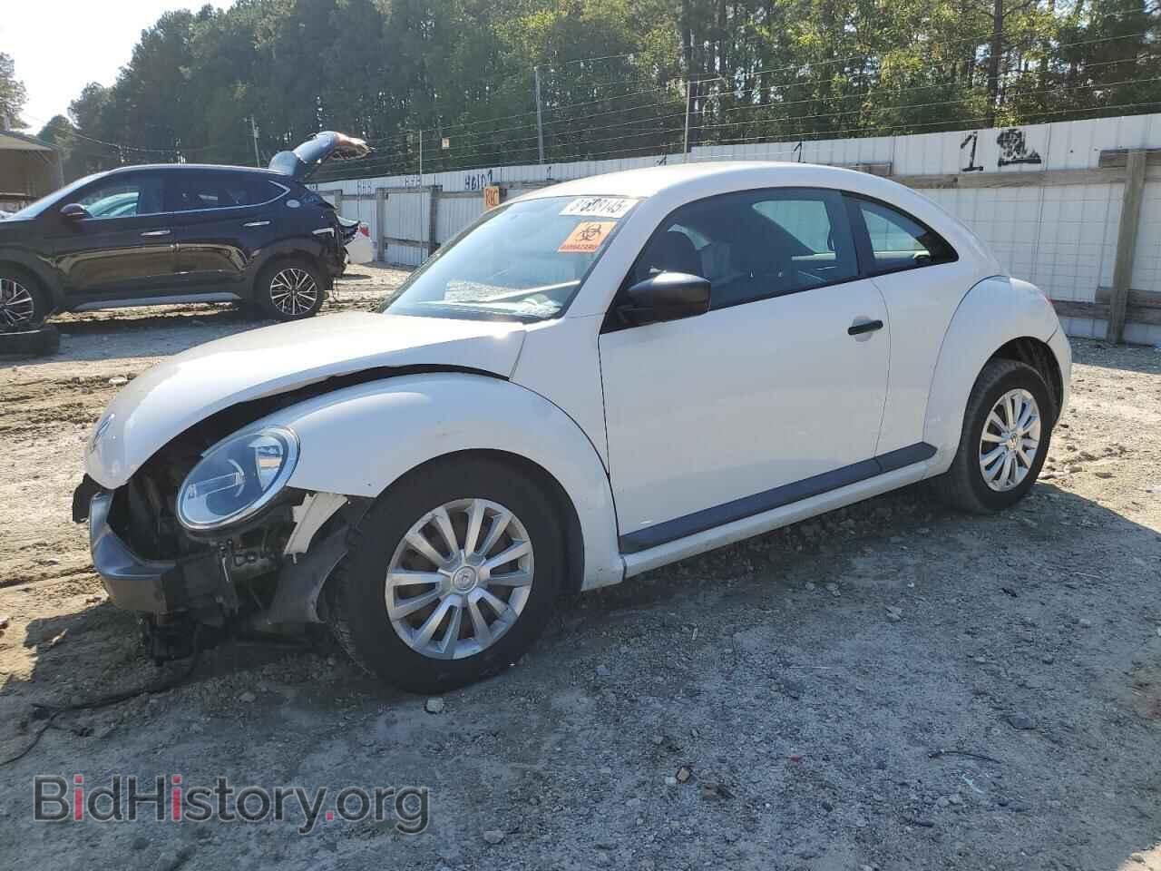Photo 3VWFP7AT5CM644292 - VOLKSWAGEN BEETLE 2012