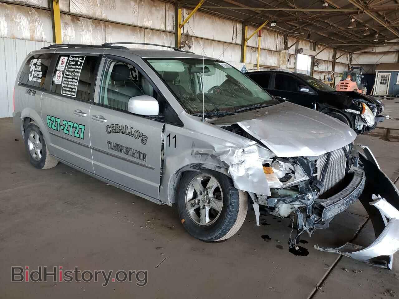 2010 DODGE CARAVAN - VIN: 2D4RN5D11AR215941 - Фото 4