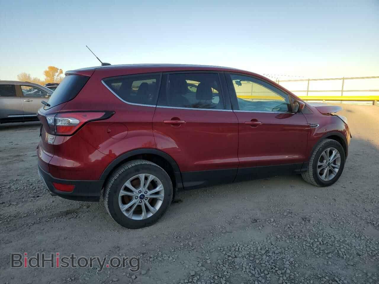 2017 FORD ESCAPE - VIN: 1FMCU0GD9HUB80119 - Фото 3