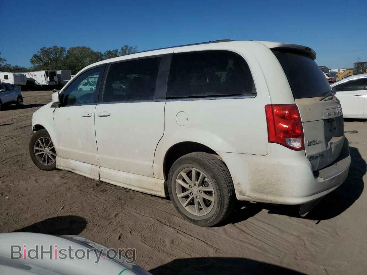 2020 DODGE CARAVAN - VIN: 2C4RDGCG3LR186558 - Фото 2