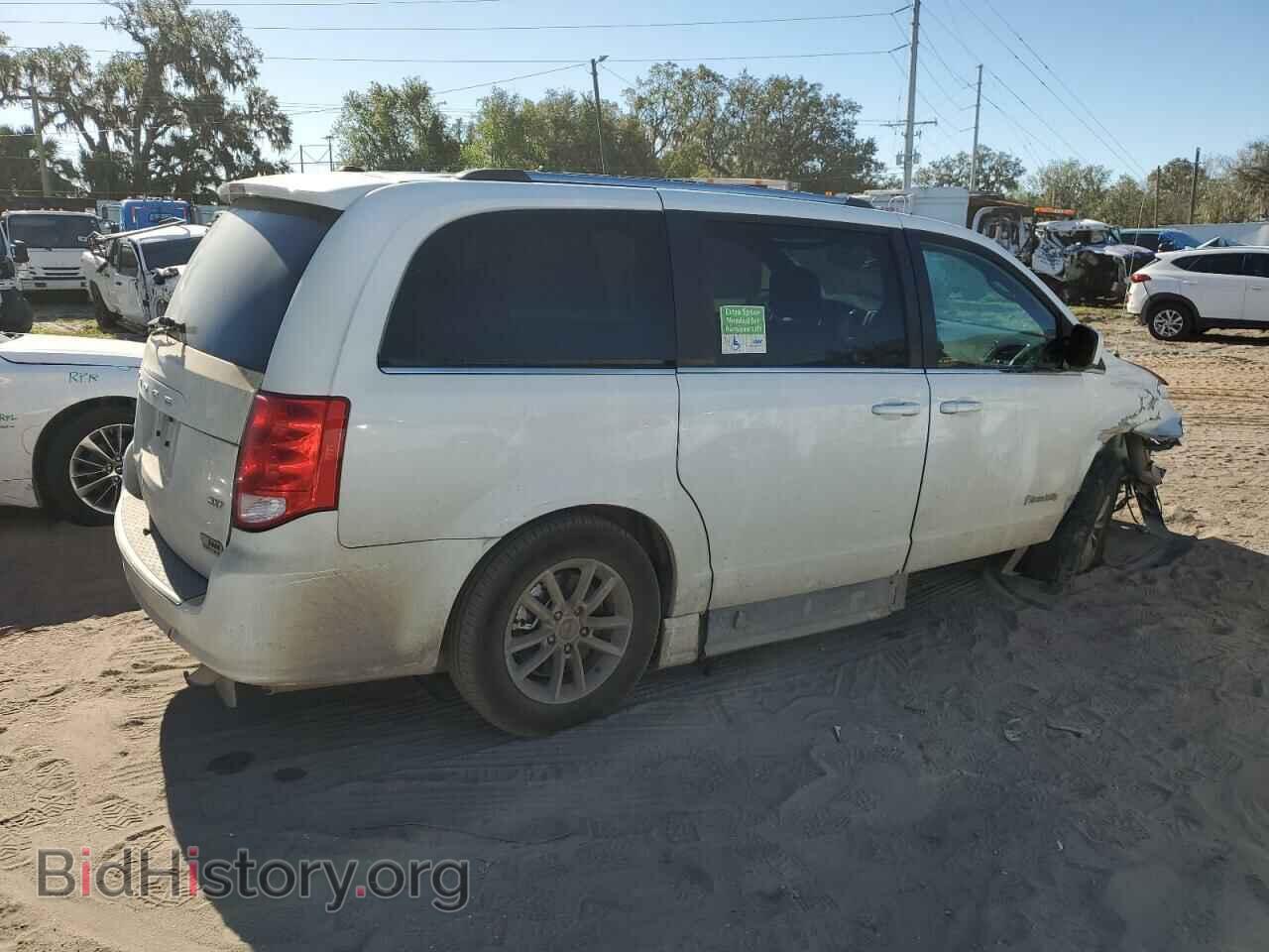 2020 DODGE CARAVAN - VIN: 2C4RDGCG3LR186558 - Фото 3