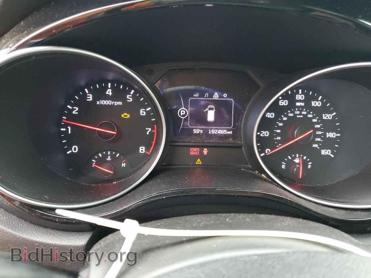 2015 KIA All Models - VIN: KNDMC5C14F6050349 - Фото 9