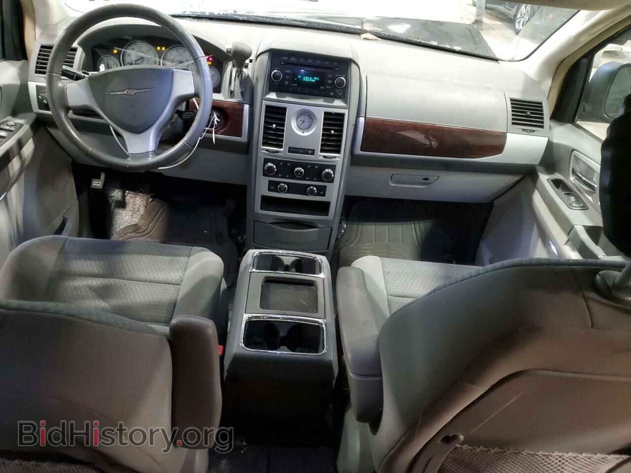 2010 CHRYSLER MINIVAN - VIN: 2A4RR5D10AR105586 - Фото 8