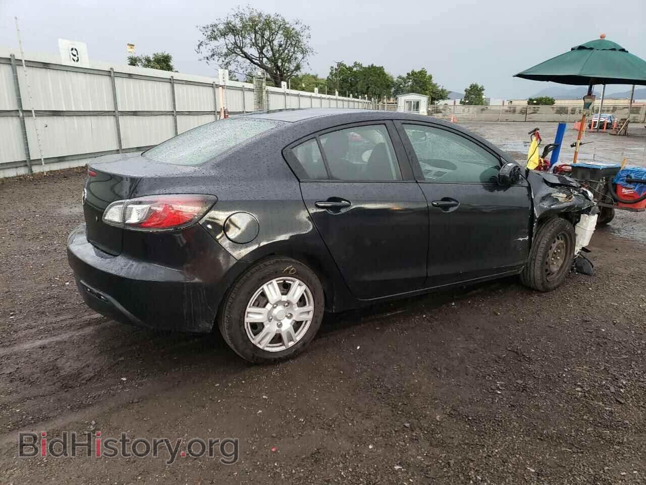 2011 MAZDA 3 - VIN: JM1BL1UG1B1490104 - Фото 3