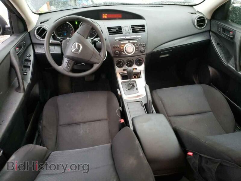 2011 Mazda 3 (VIN JM1BL1UG1B1490104) — фото 8 из 13