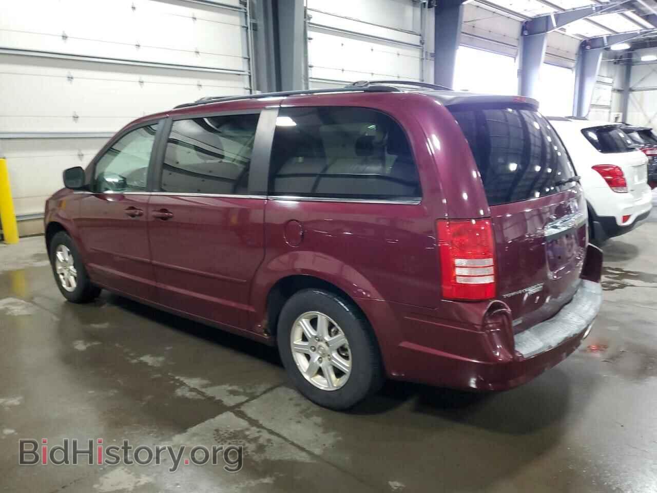 2008 CHRYSLER MINIVAN - VIN: 2A8HR54P38R836683 - Фото 2