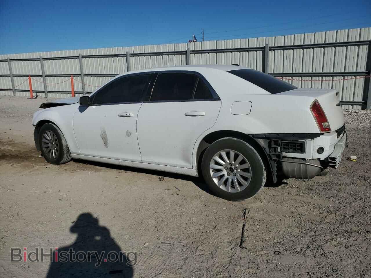 2014 CHRYSLER 300 - VIN: 2C3CCAAG1EH354512 - Фото 2