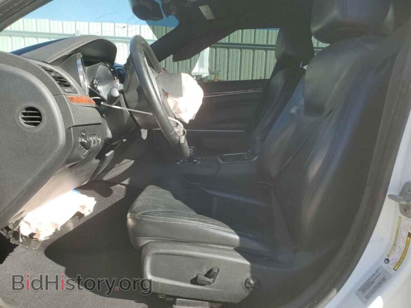 2014 Chrysler 300 (VIN 2C3CCAAG1EH354512) — photo 7 of 13