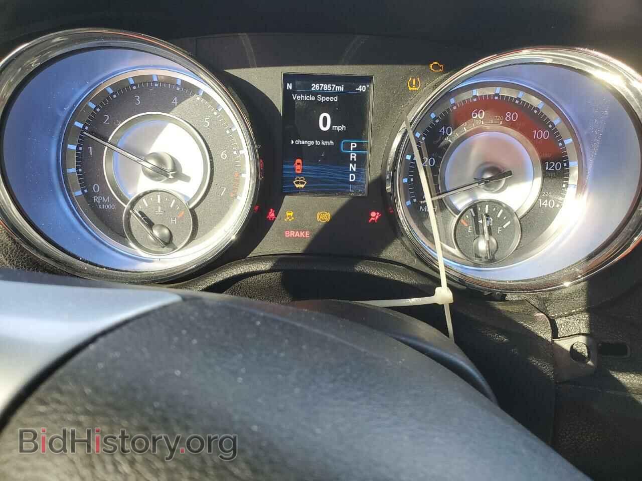 2014 CHRYSLER 300 - VIN: 2C3CCAAG1EH354512 - Фото 9