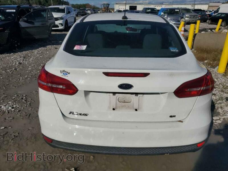 2017 Ford FOCUS (VIN 1FADP3F21HL259832) — фото 6 из 12