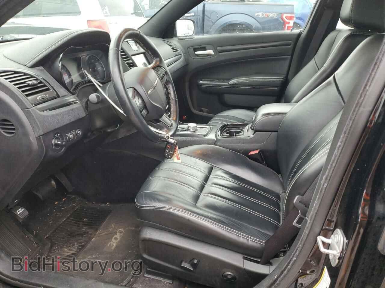 2016 CHRYSLER 300 - VIN: 2C3CCAGG0GH253102 - Фото 7