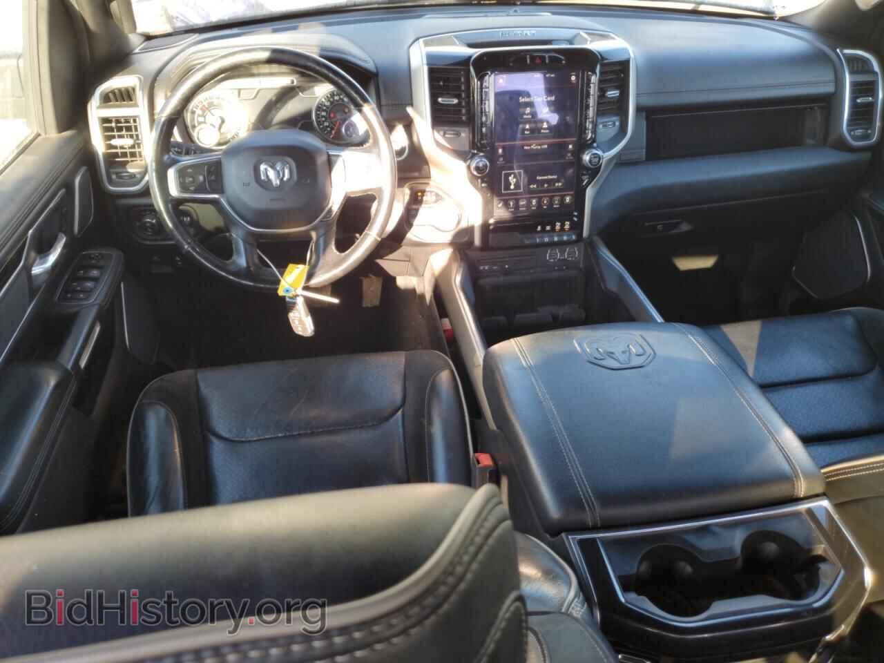 2019 RAM 1500 - VIN: 1C6SRFJT7KN715557 - Фото 8
