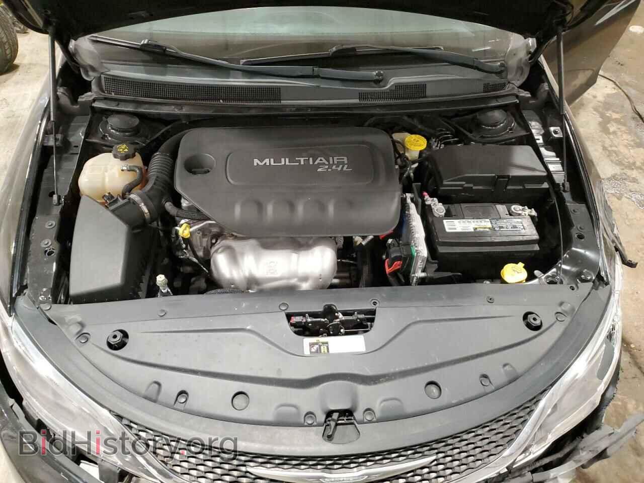 2016 CHRYSLER 200 - VIN: 1C3CCCAB9GN120225 - Фото 11