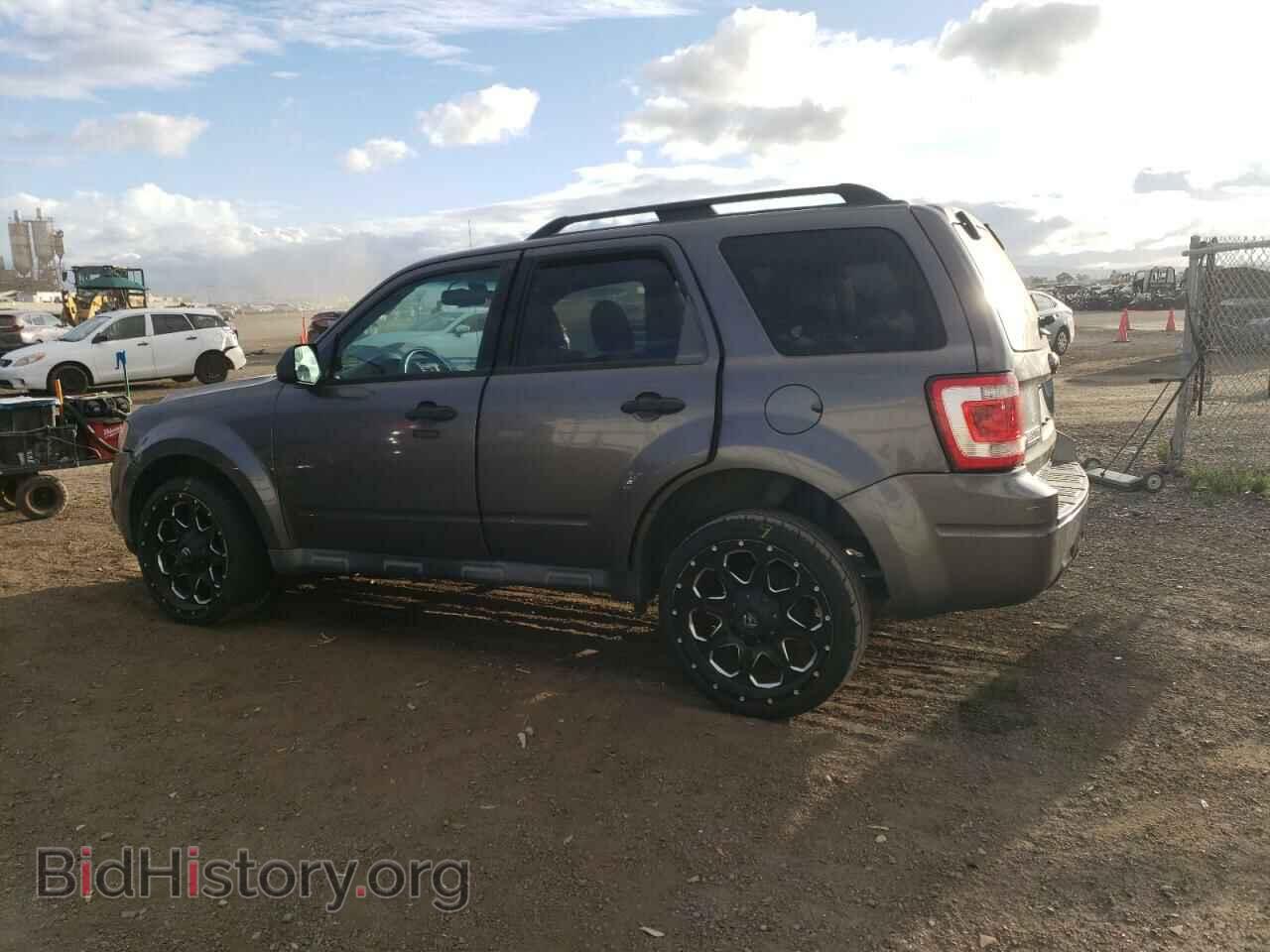 2012 FORD ESCAPE - VIN: 1FMCU0D75CKB82677 - Фото 2