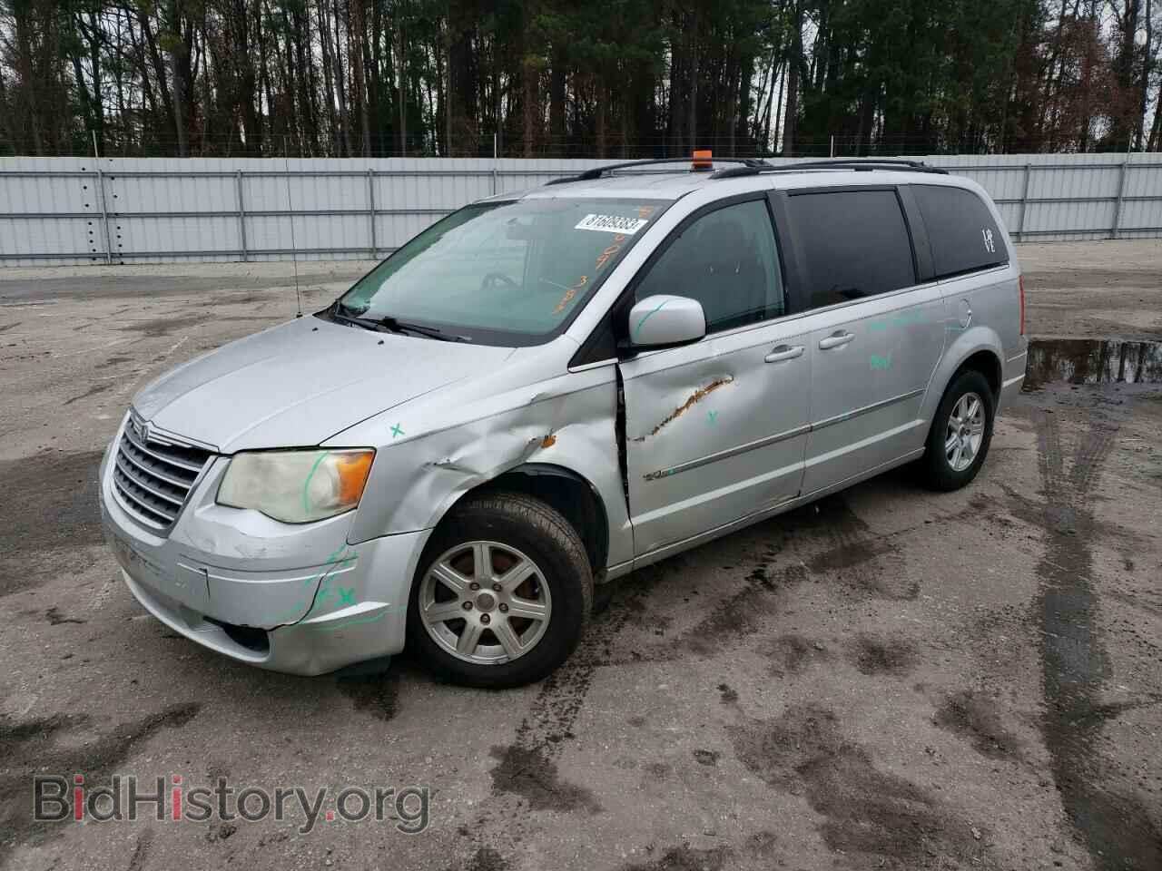 Photo 2A4RR5D10AR432358 - CHRYSLER MINIVAN 2010