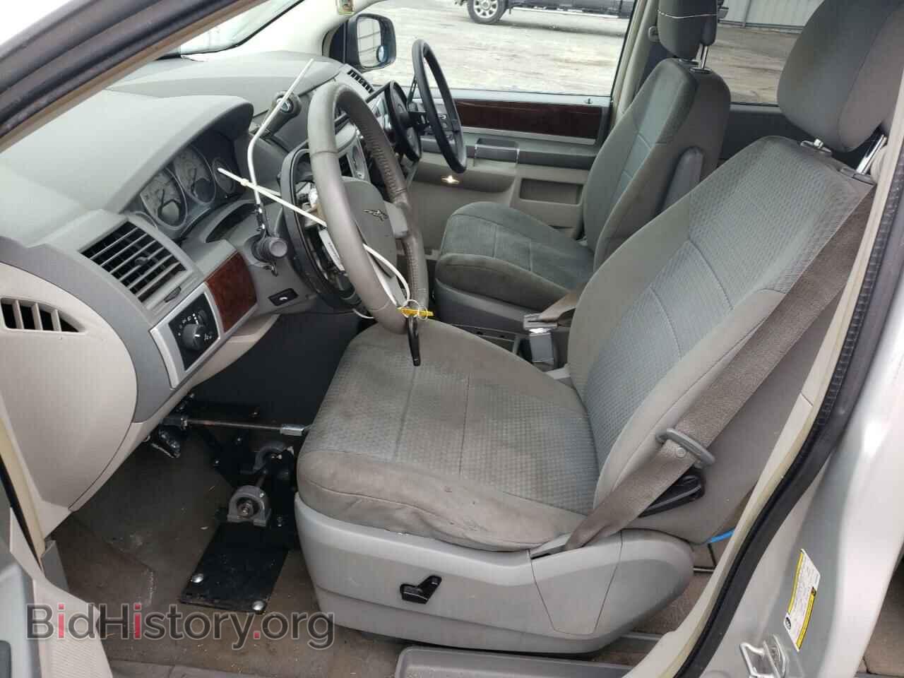 2010 CHRYSLER MINIVAN - VIN: 2A4RR5D10AR432358 - Фото 7
