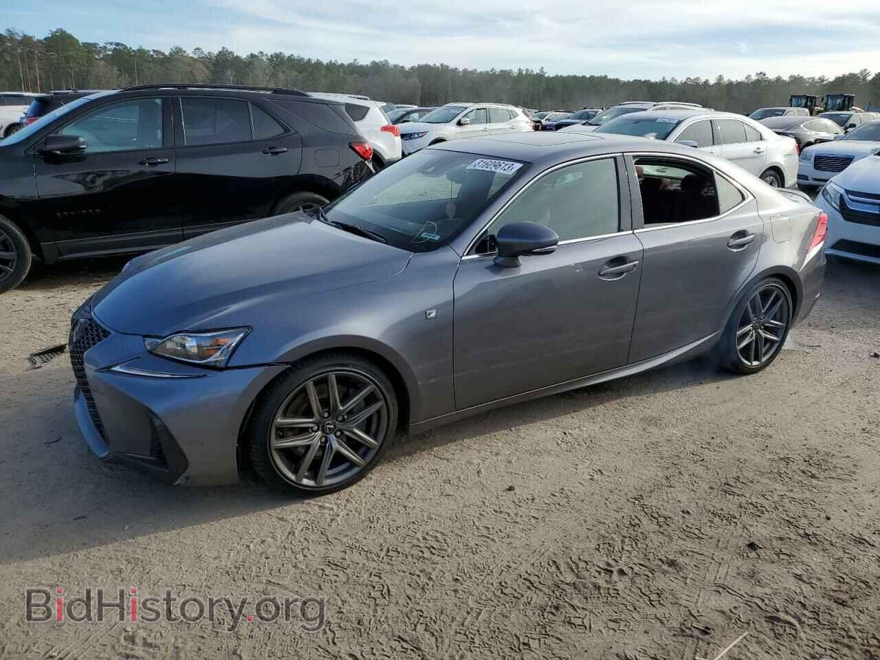 Photo JTHBA1D29H5047936 - LEXUS IS 2017